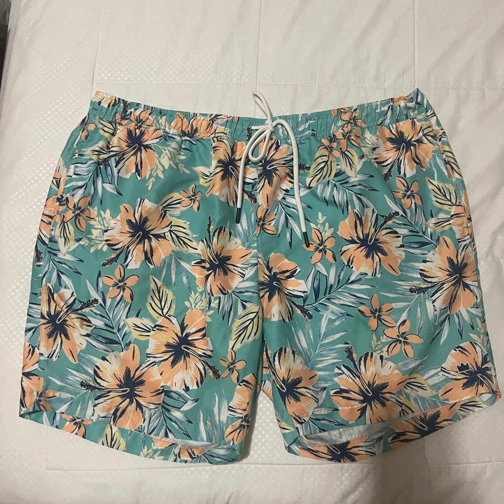 crown & ivy Teal Floral Athletic Shorts